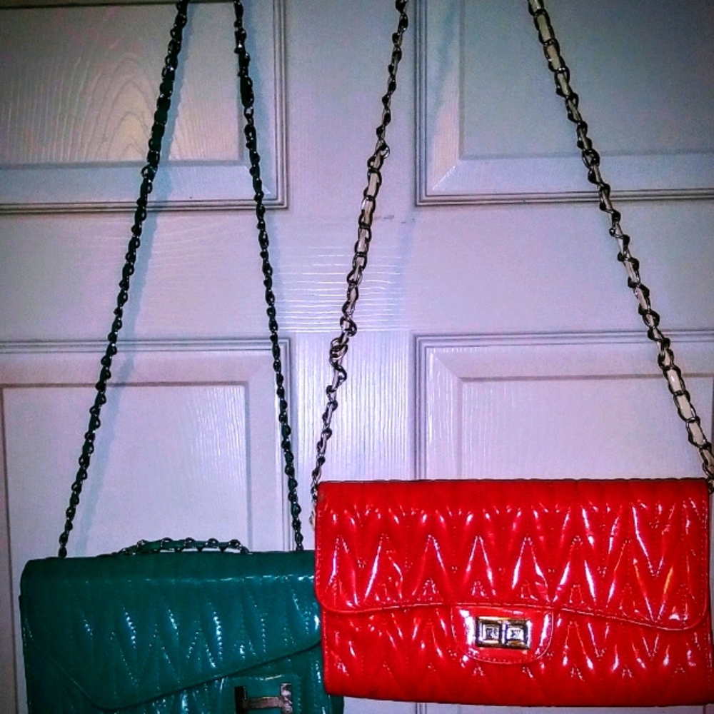 2 purses / clutches